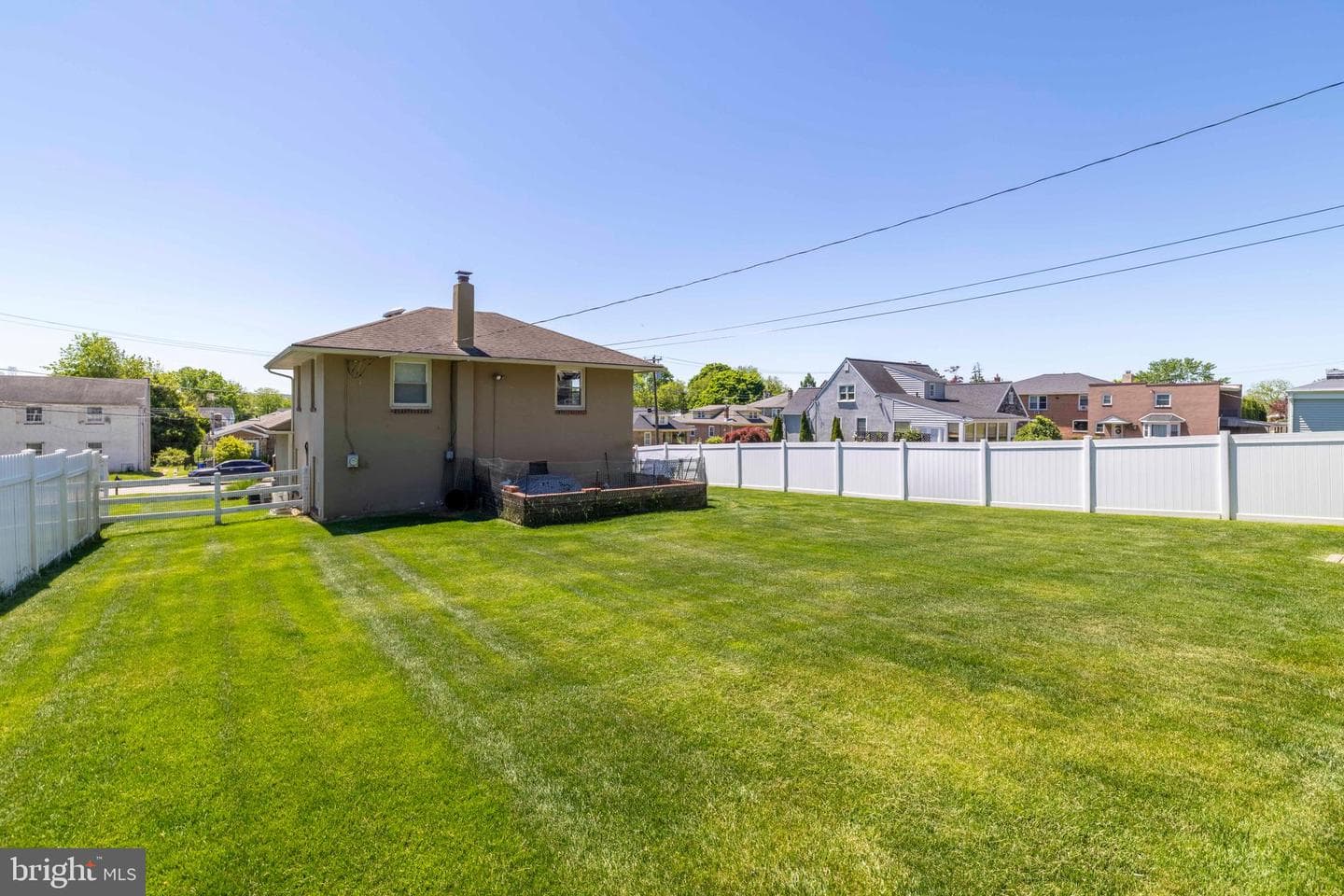 423 Jefferson Street photo 29