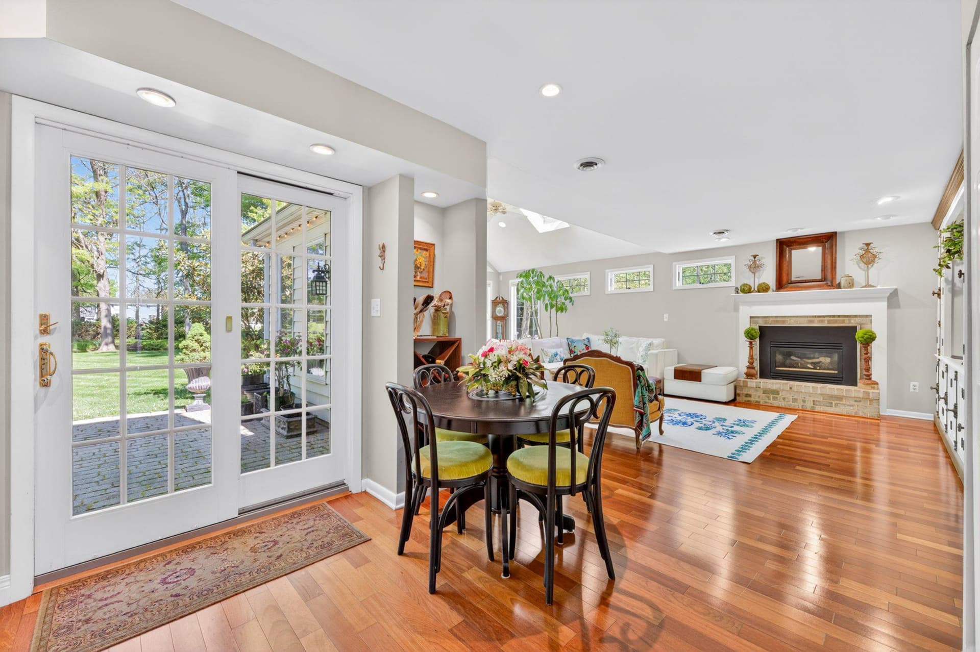 556 Grapevine Drive photo 24