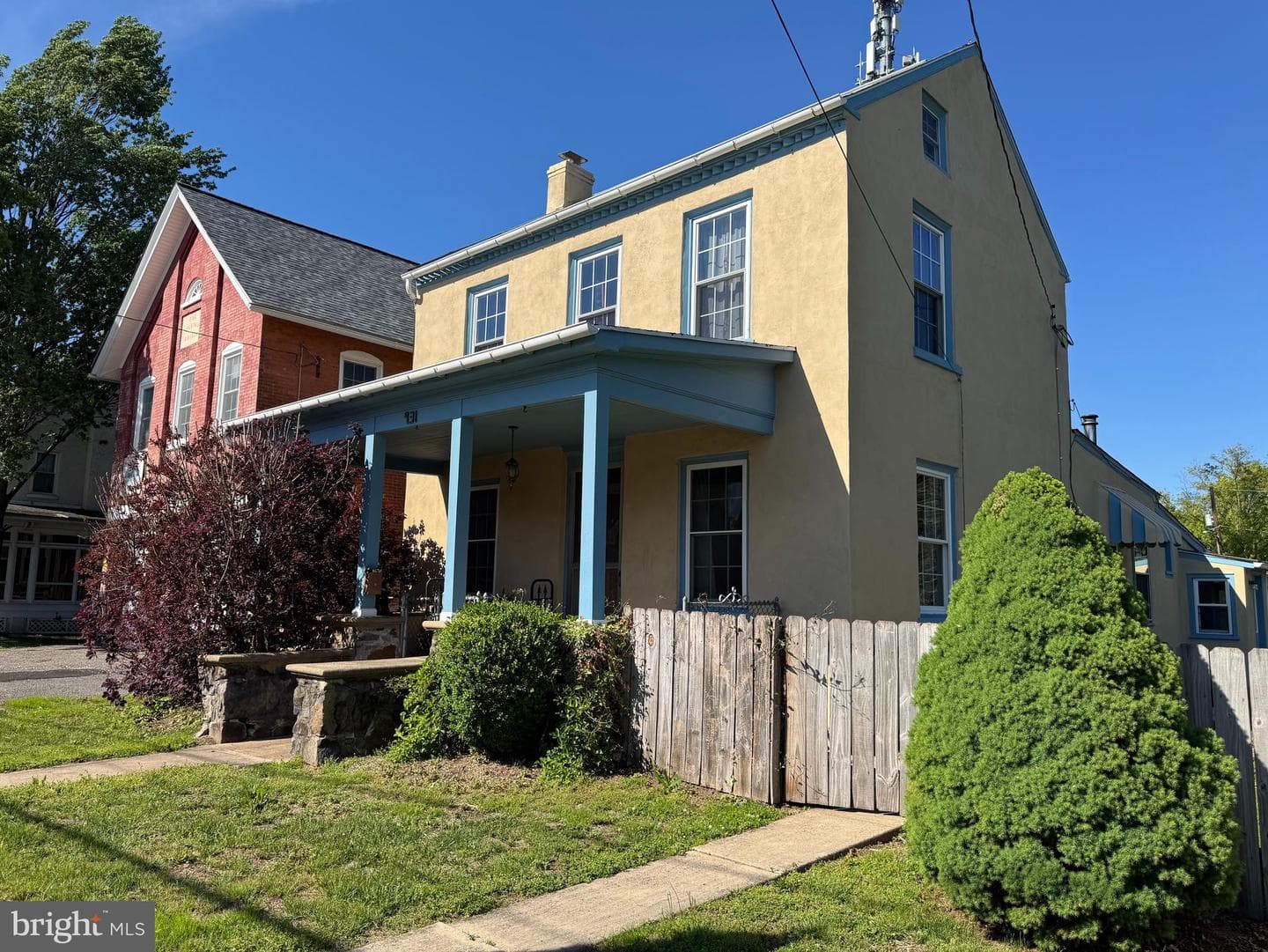 431 Main Street photo 28