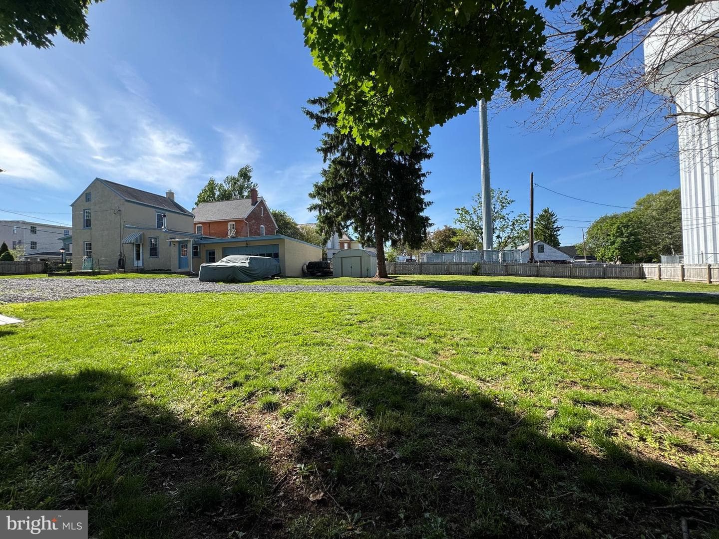 431 Main Street photo 41