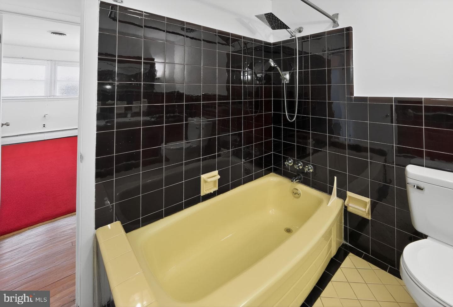 533 Martin Lane photo 28