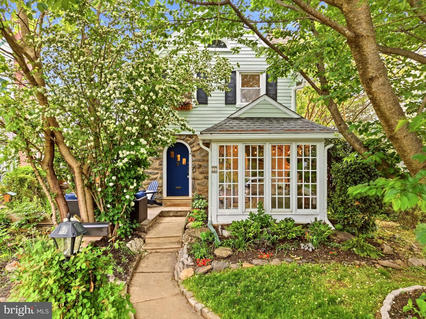 217 Rock Glen Road