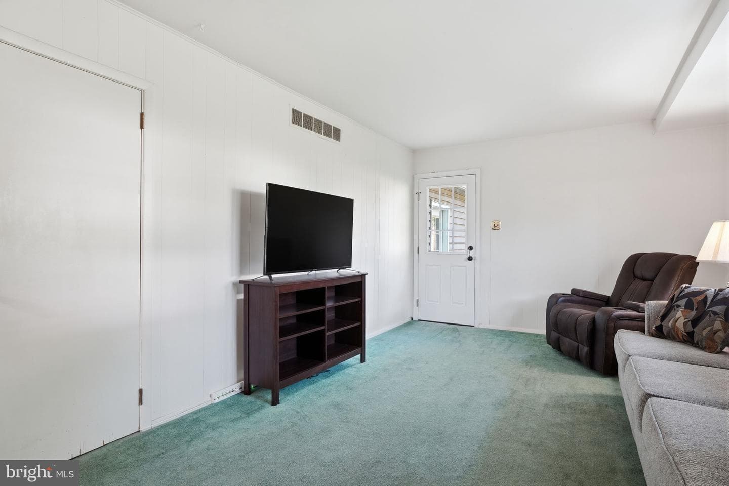 26 Iroquois Drive photo 19