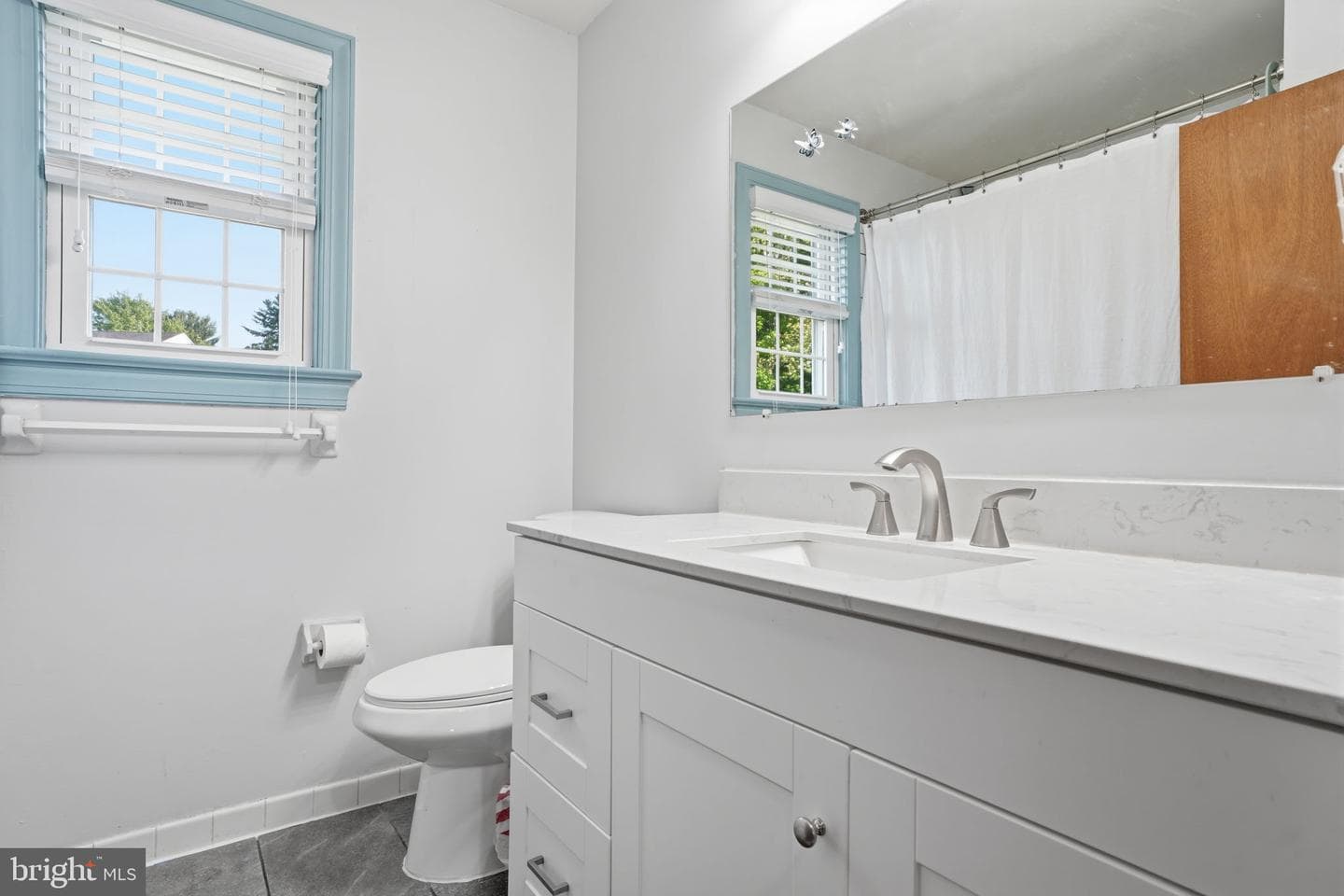 26 Iroquois Drive photo 28
