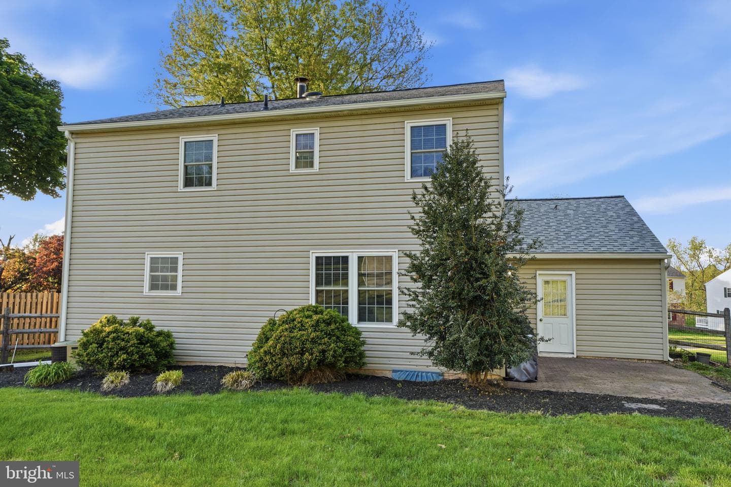 26 Iroquois Drive photo 4