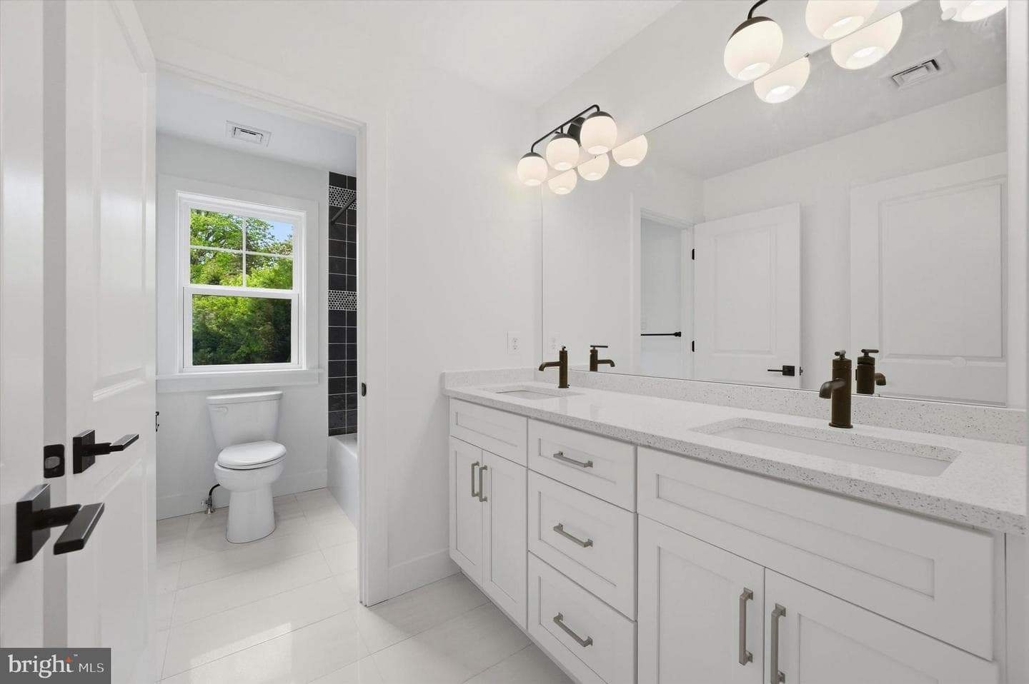 30 E Church Road photo 14