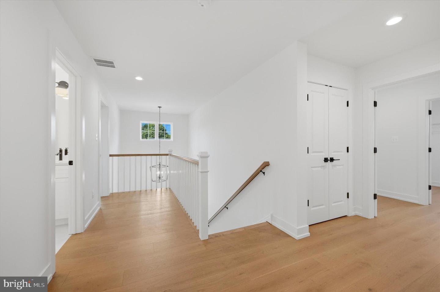 30 E Church Road photo 18