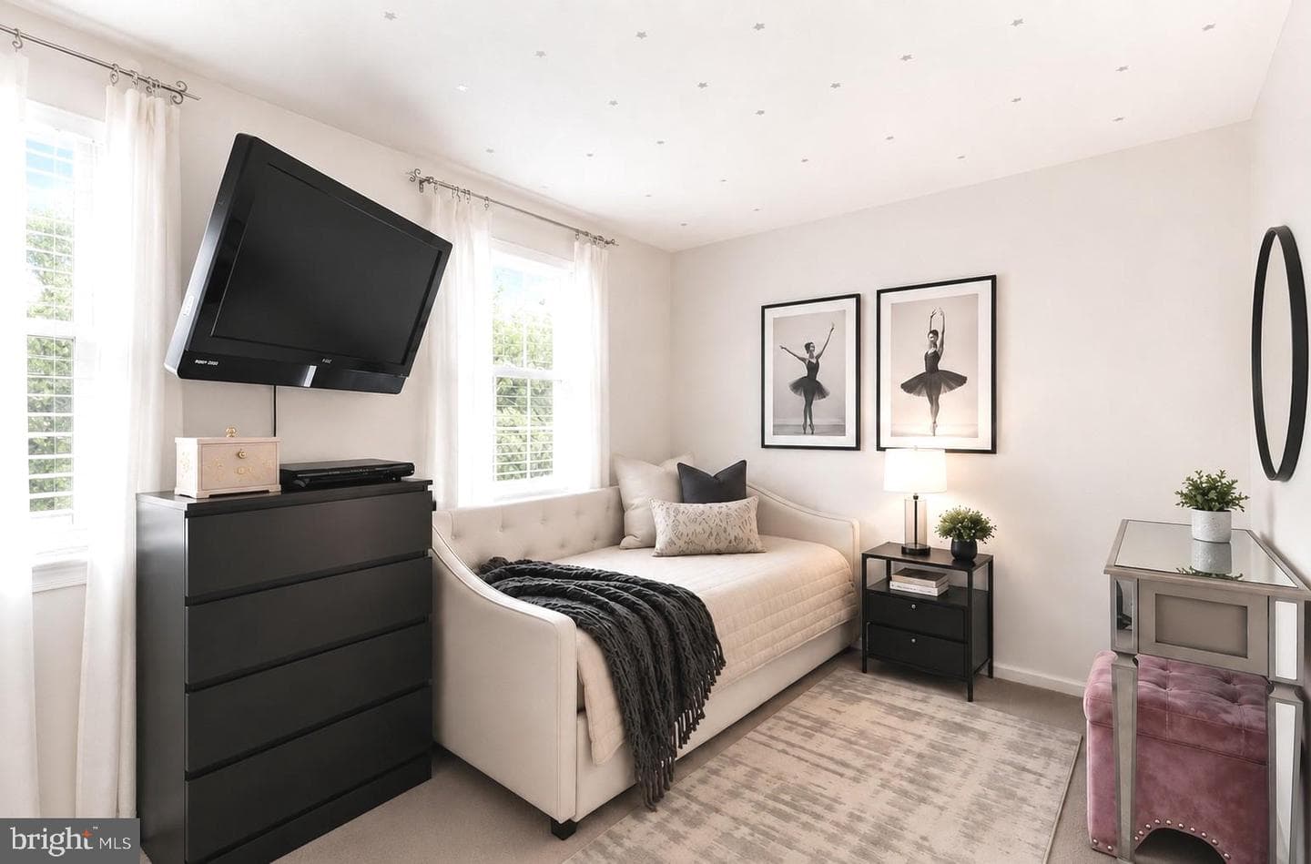2748 Valley Woods Road photo 11