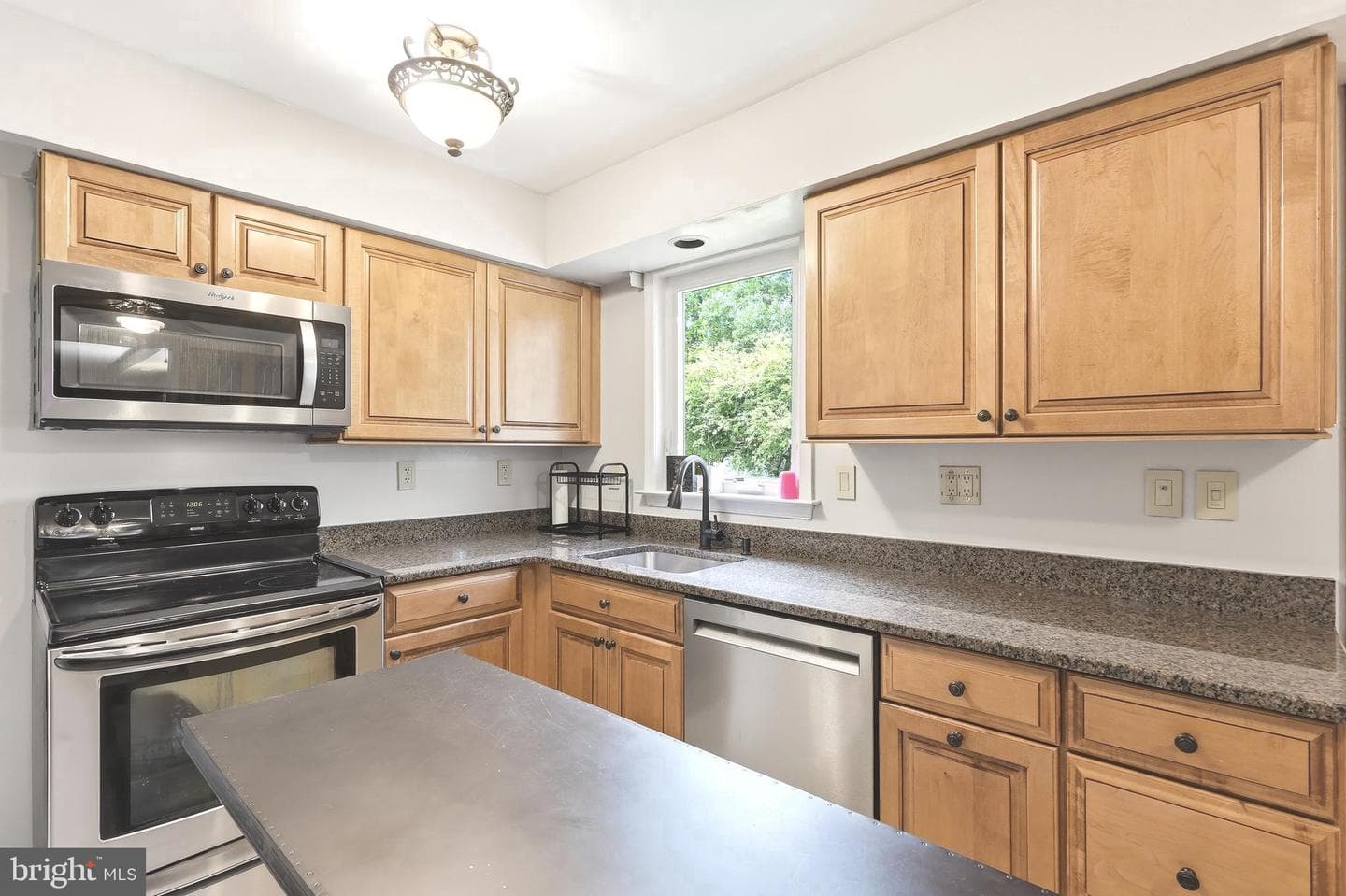 2748 Valley Woods Road photo 6