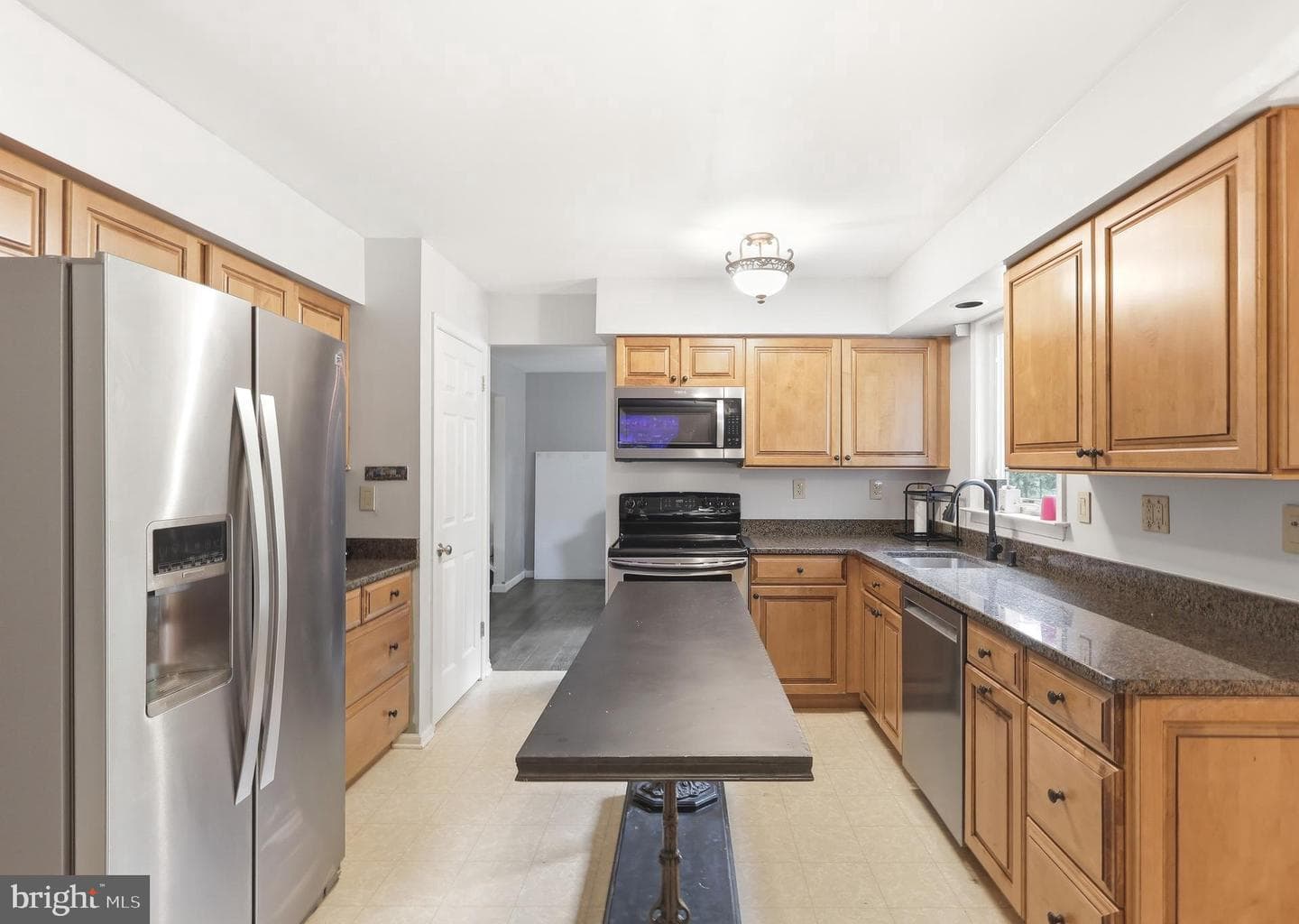 2748 Valley Woods Road photo 7