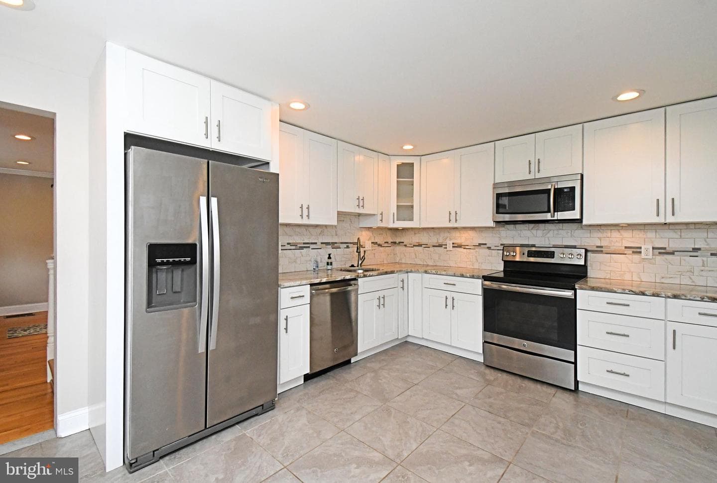 2108 N Line Street photo 13