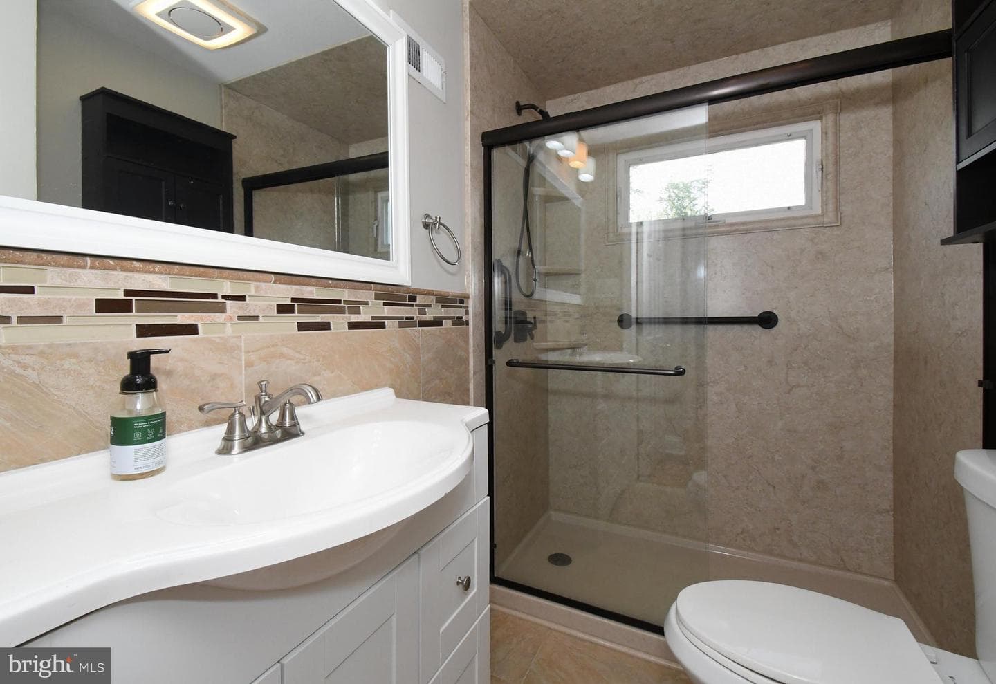 2108 N Line Street photo 22
