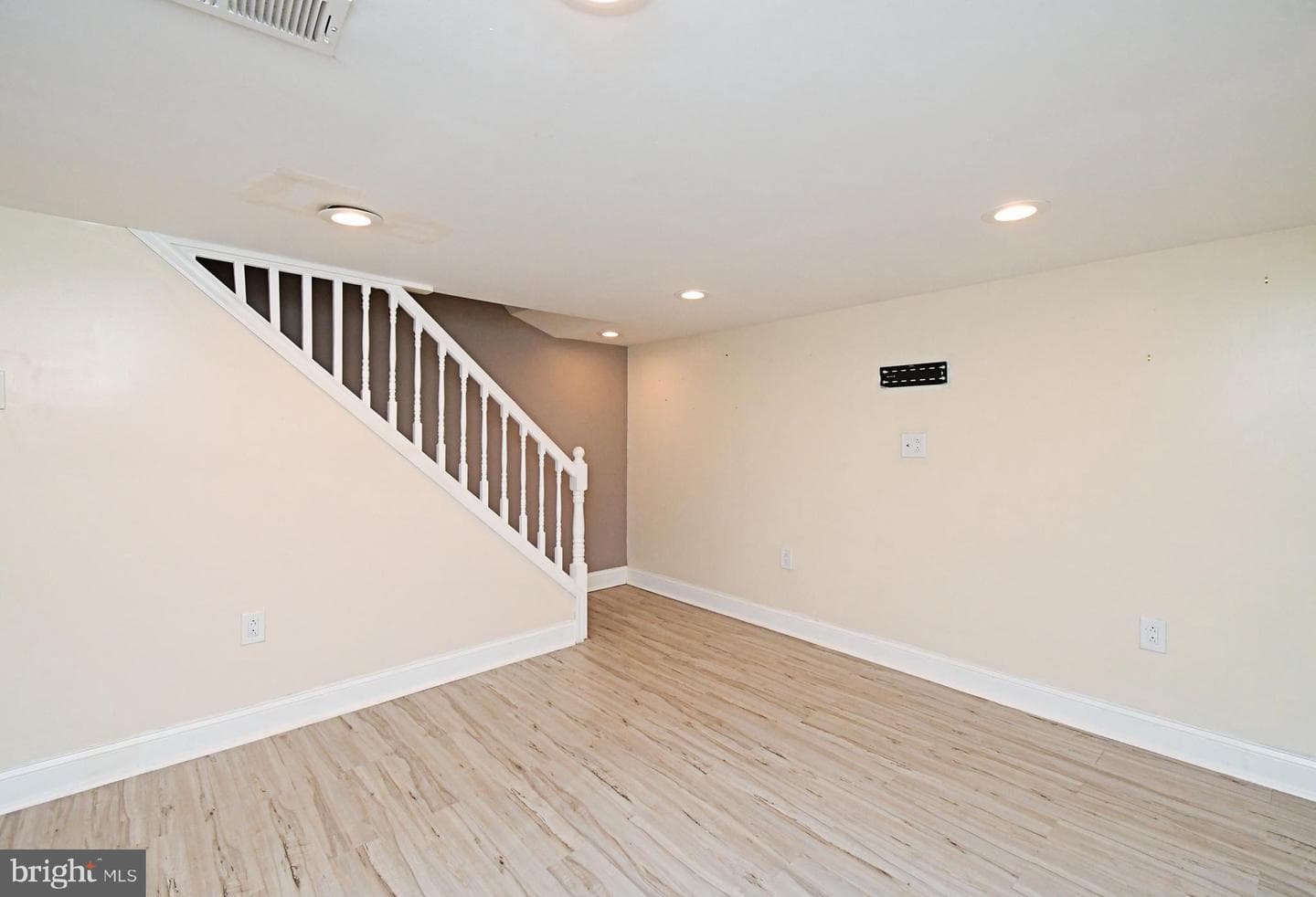 2108 N Line Street photo 34