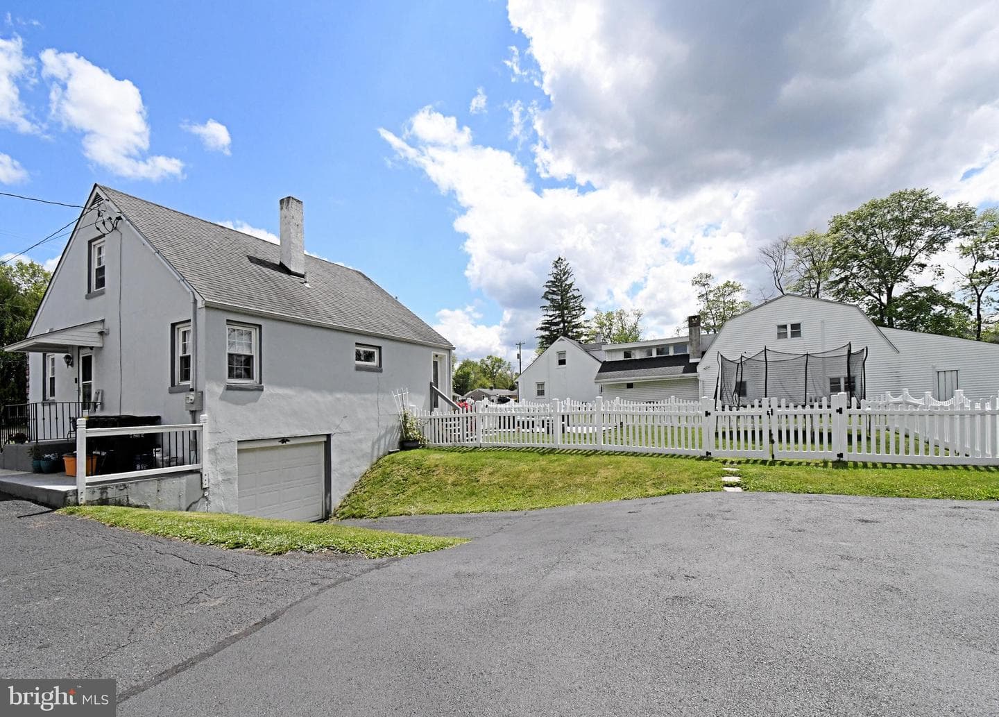 2108 N Line Street photo 37
