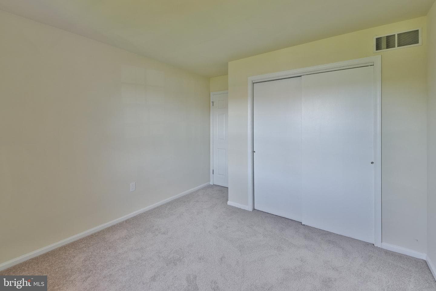 118 Jonathan Drive photo 22