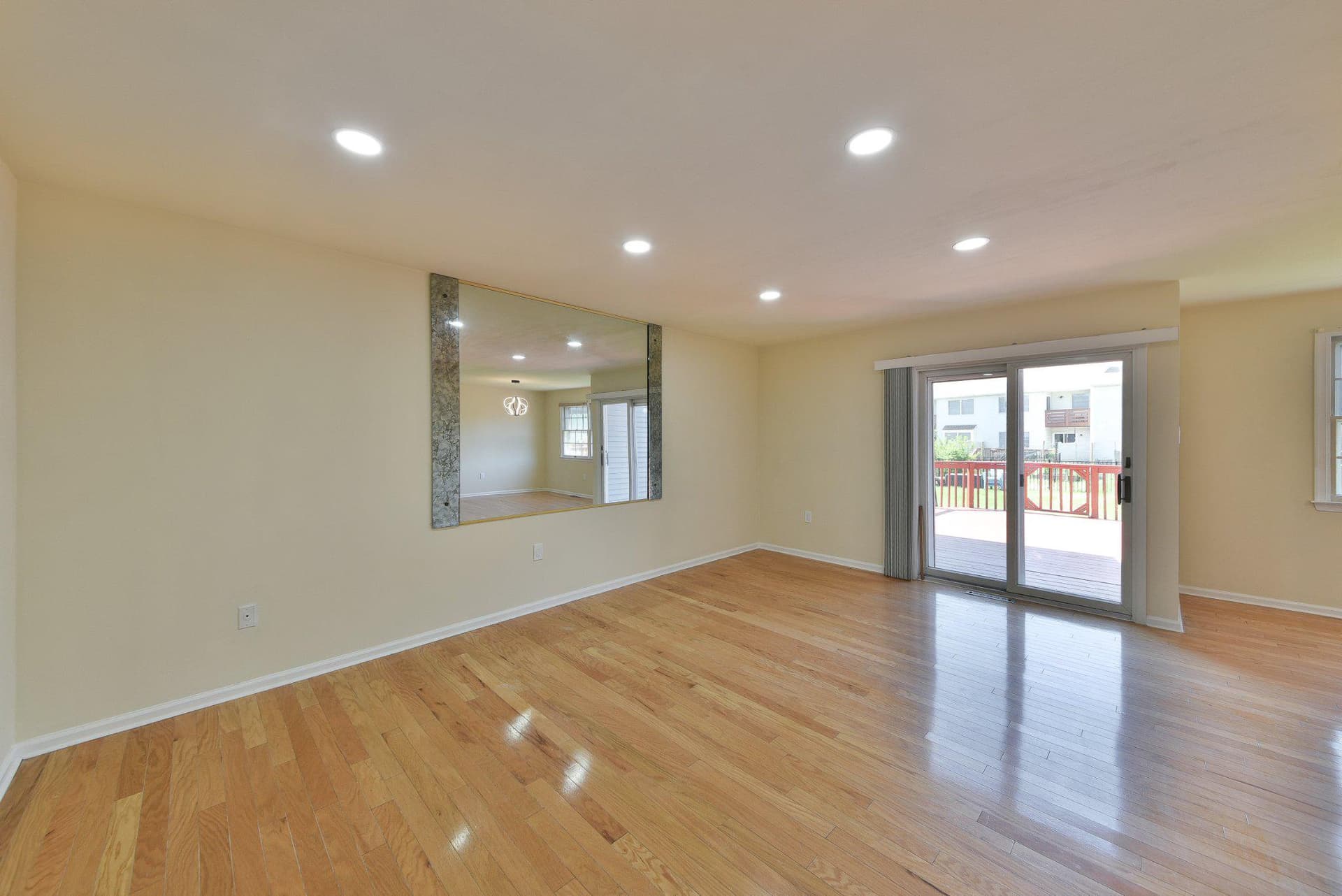 118 Jonathan Drive photo 6