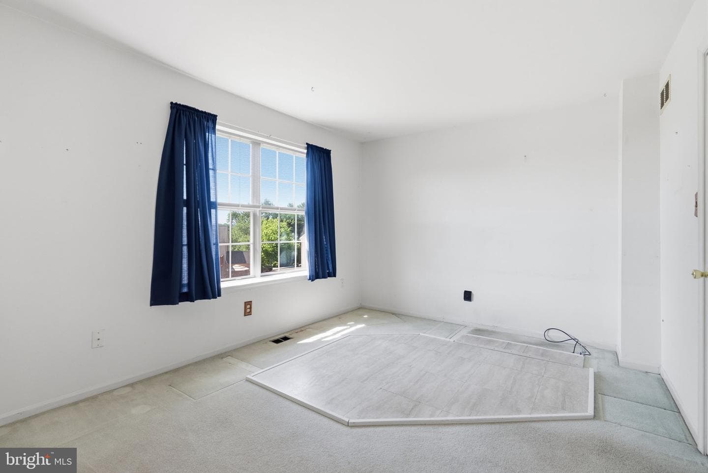 538 Canterbury Road photo 20