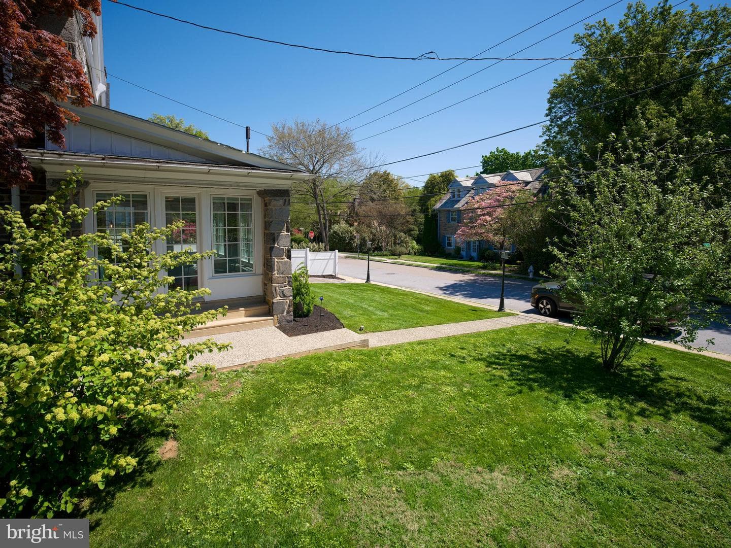 319 N Bowman Avenue photo 40