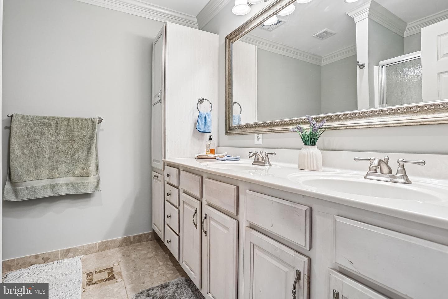 208 Jefferson Street photo 17