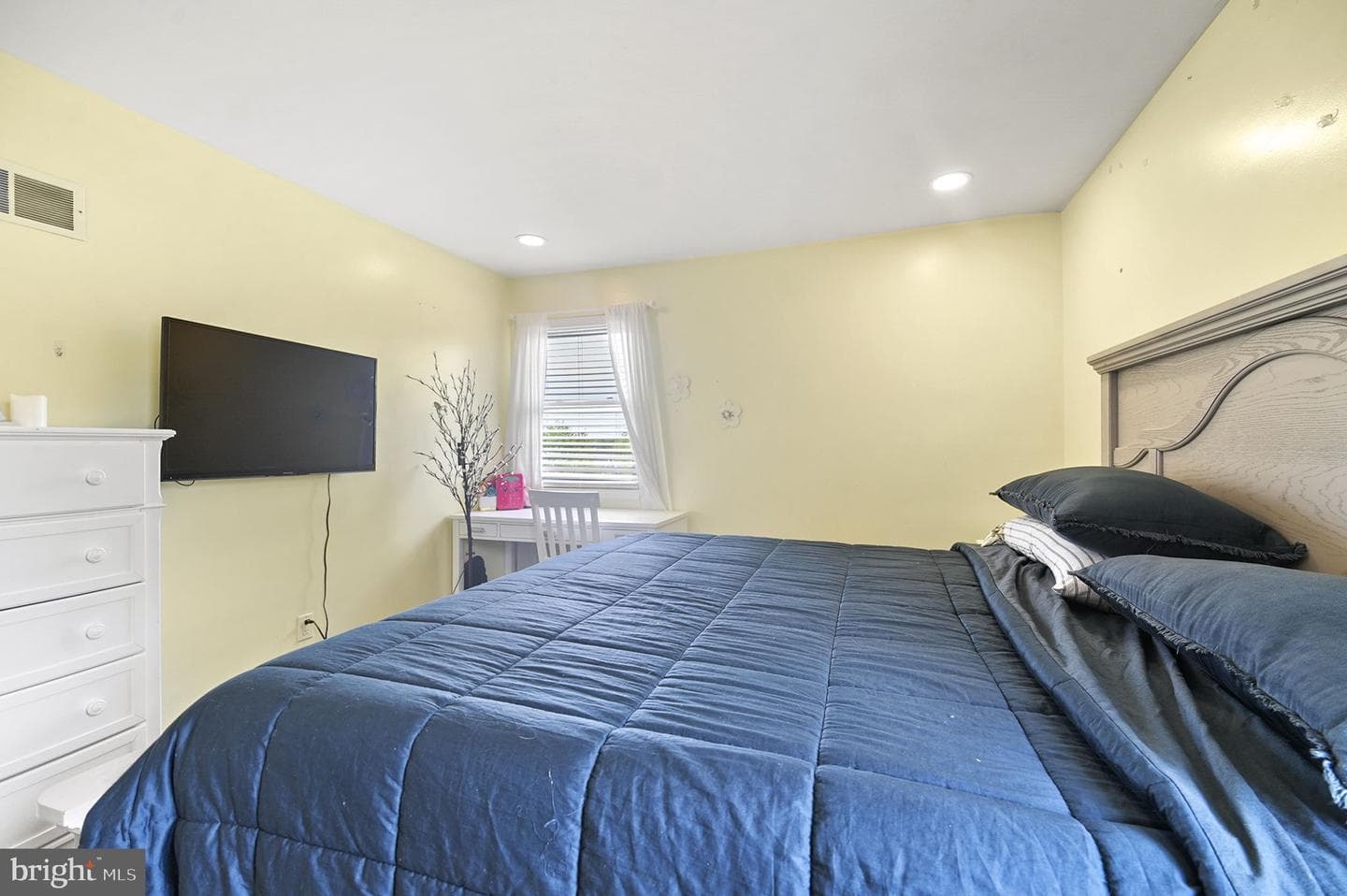 908 Mennonite Road photo 27