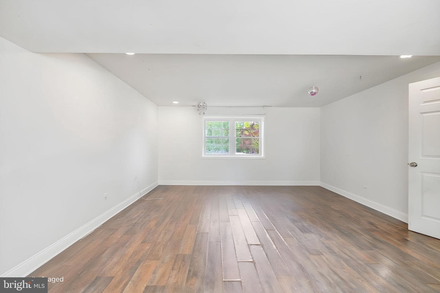 908 Mennonite Road photo 35