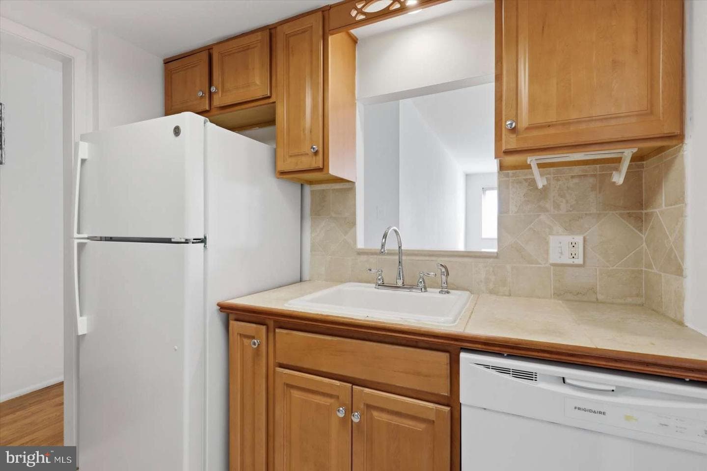 309 Florence Avenue #329-N photo 16