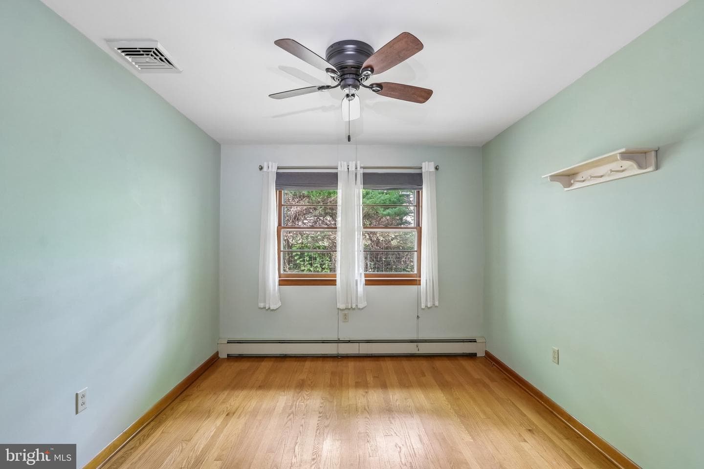 630 Oak Street photo 27