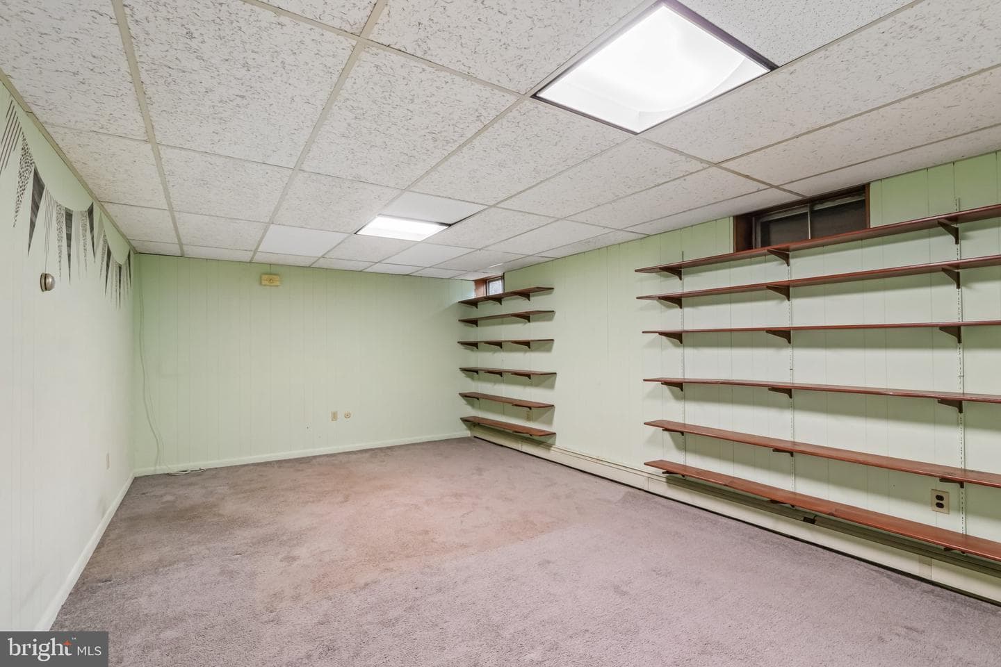 630 Oak Street photo 35