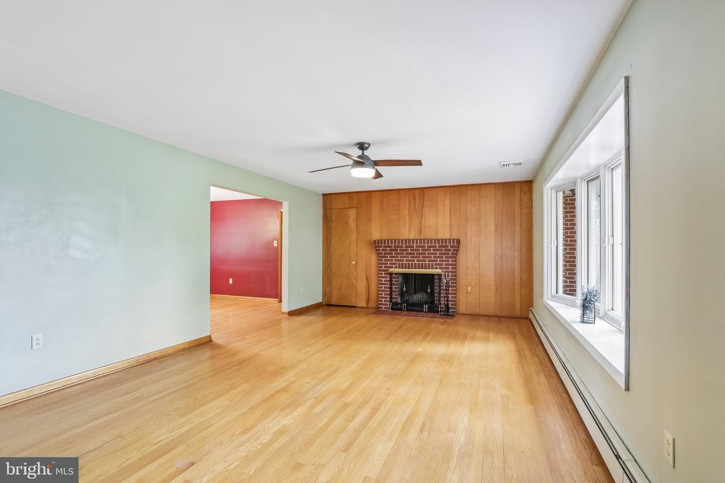 630 Oak Street photo 8