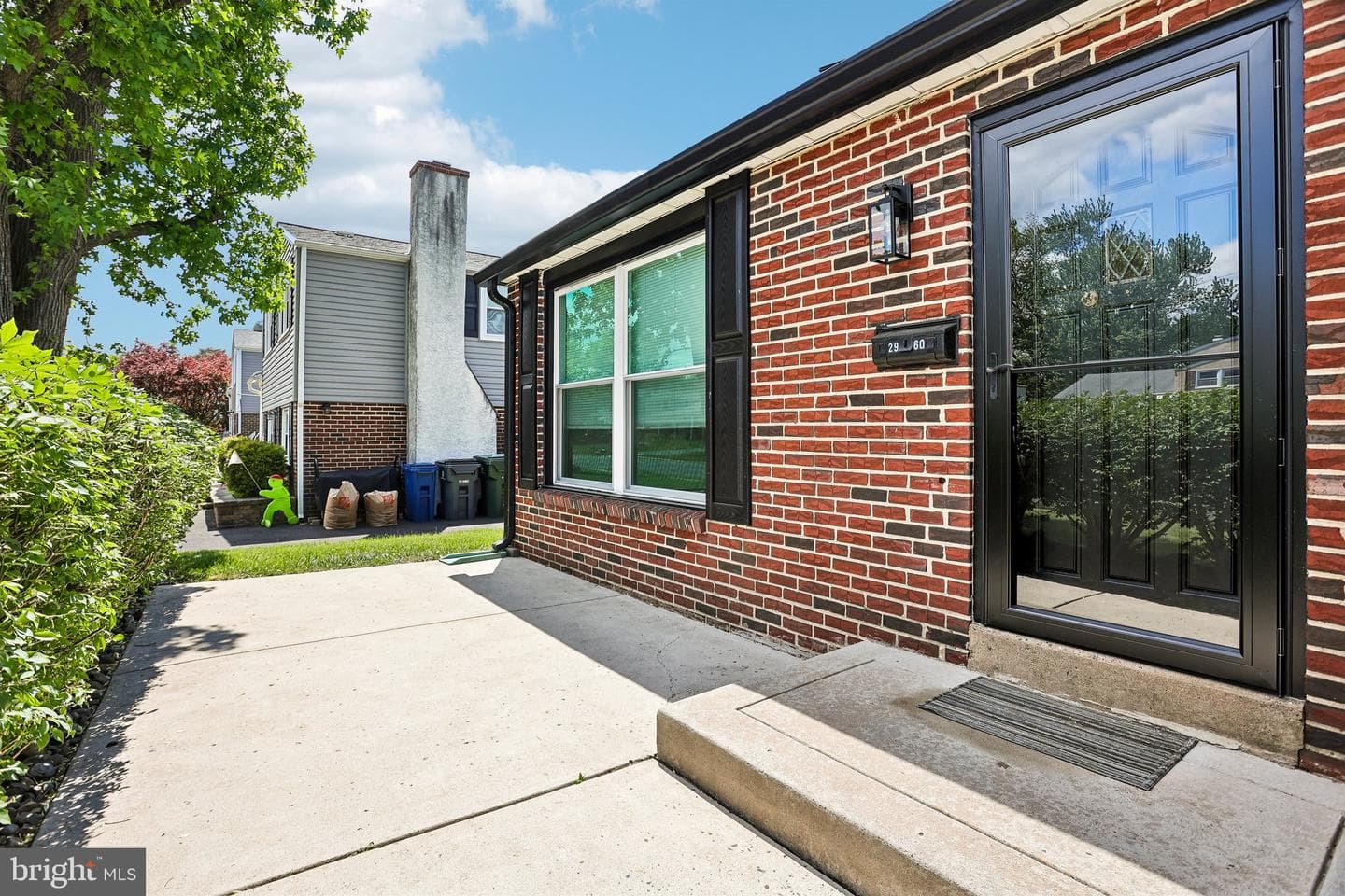 2960 Sunnycrest Road photo 3