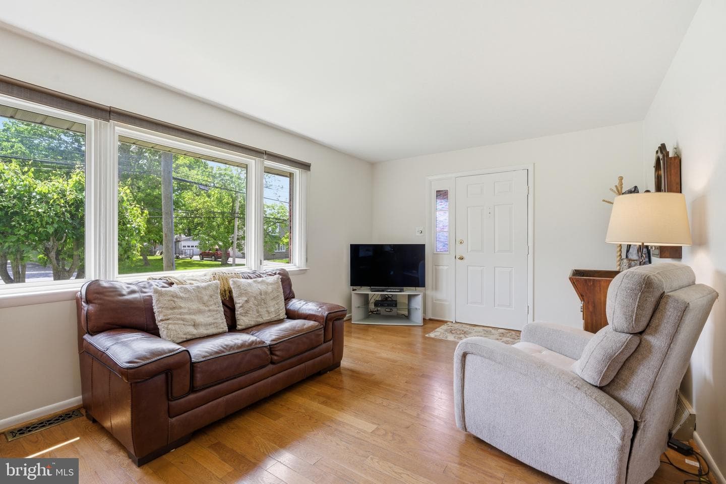 1430 Colwell Lane photo 4