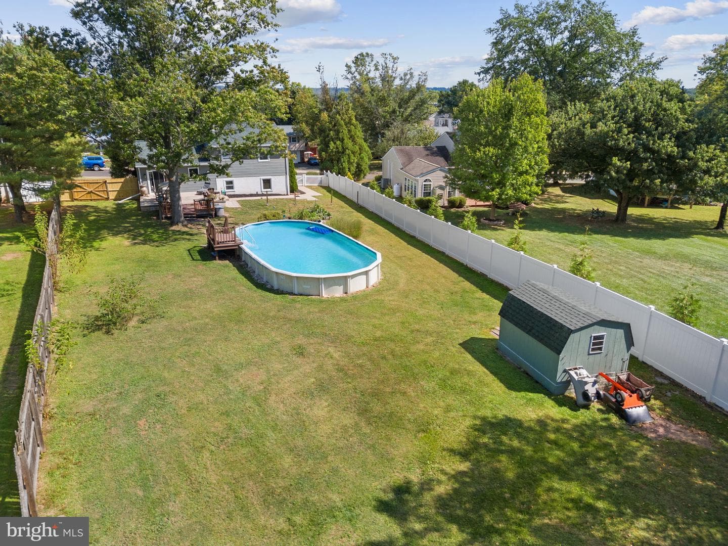 167 Meadowland Drive photo 36