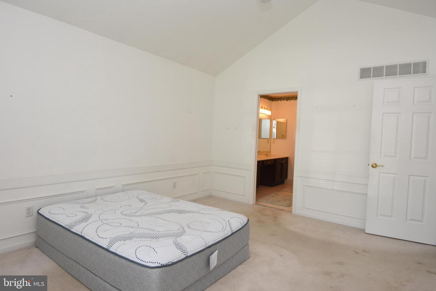 56 Gentry Terrace photo 19