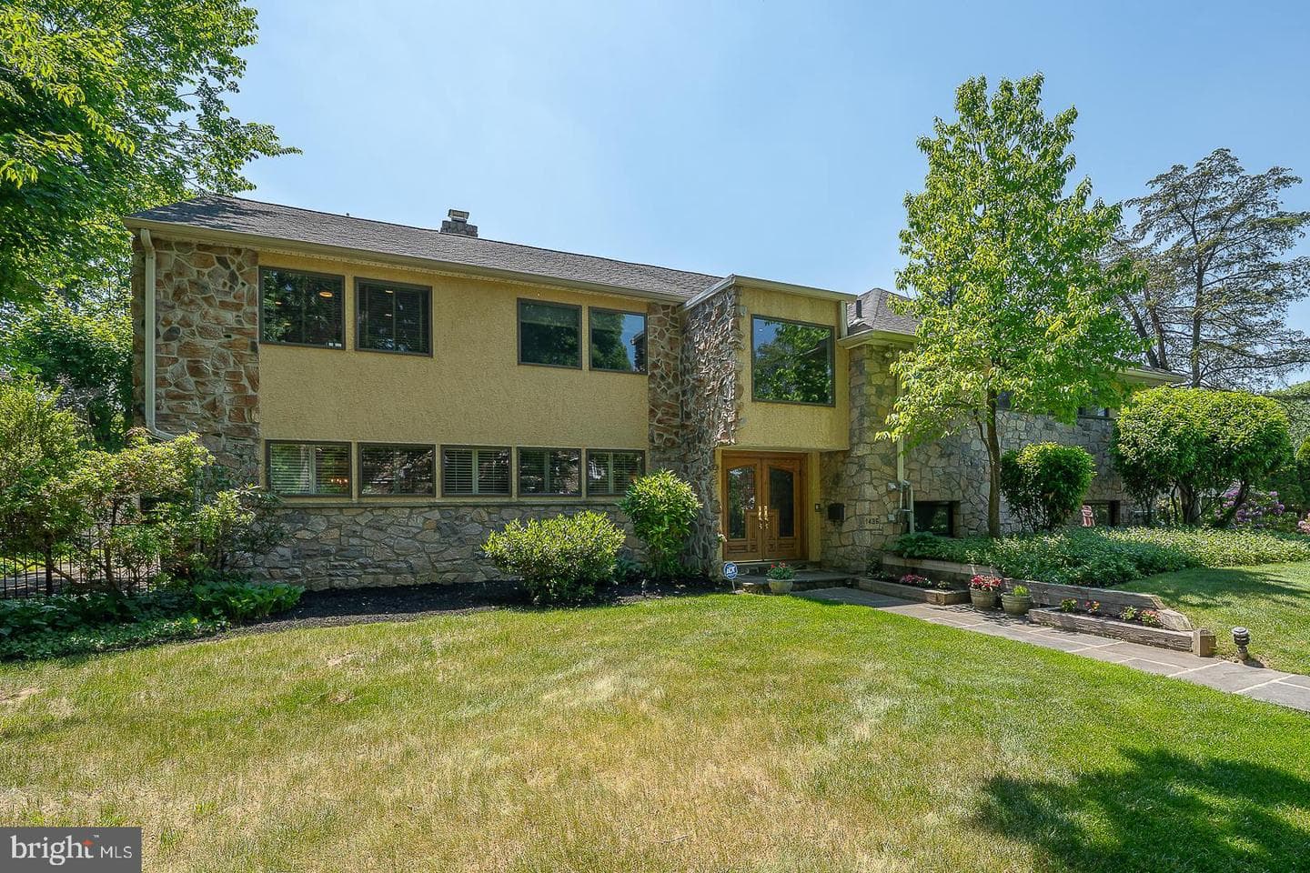 1436 Hillside Road, Wynnewood