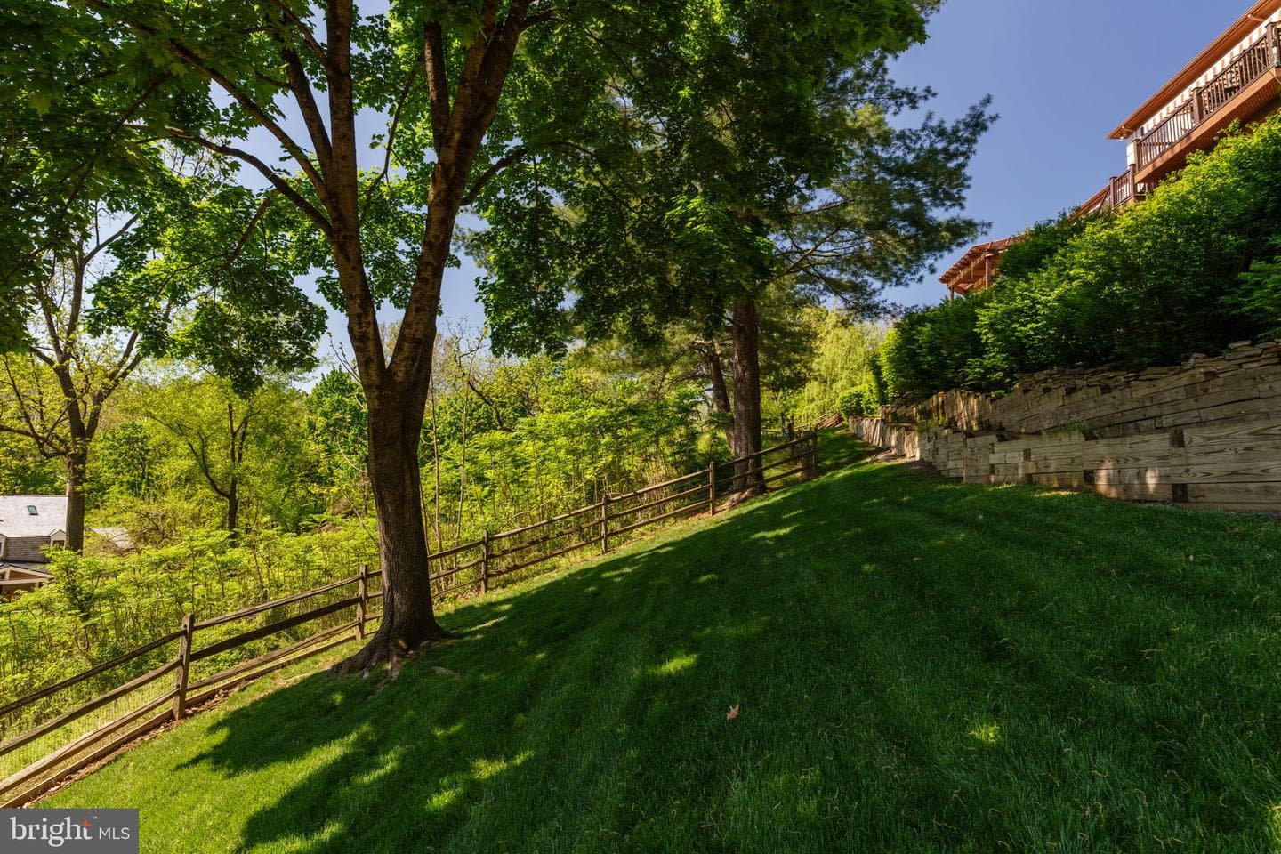 1533 Briar Hill Road photo 18