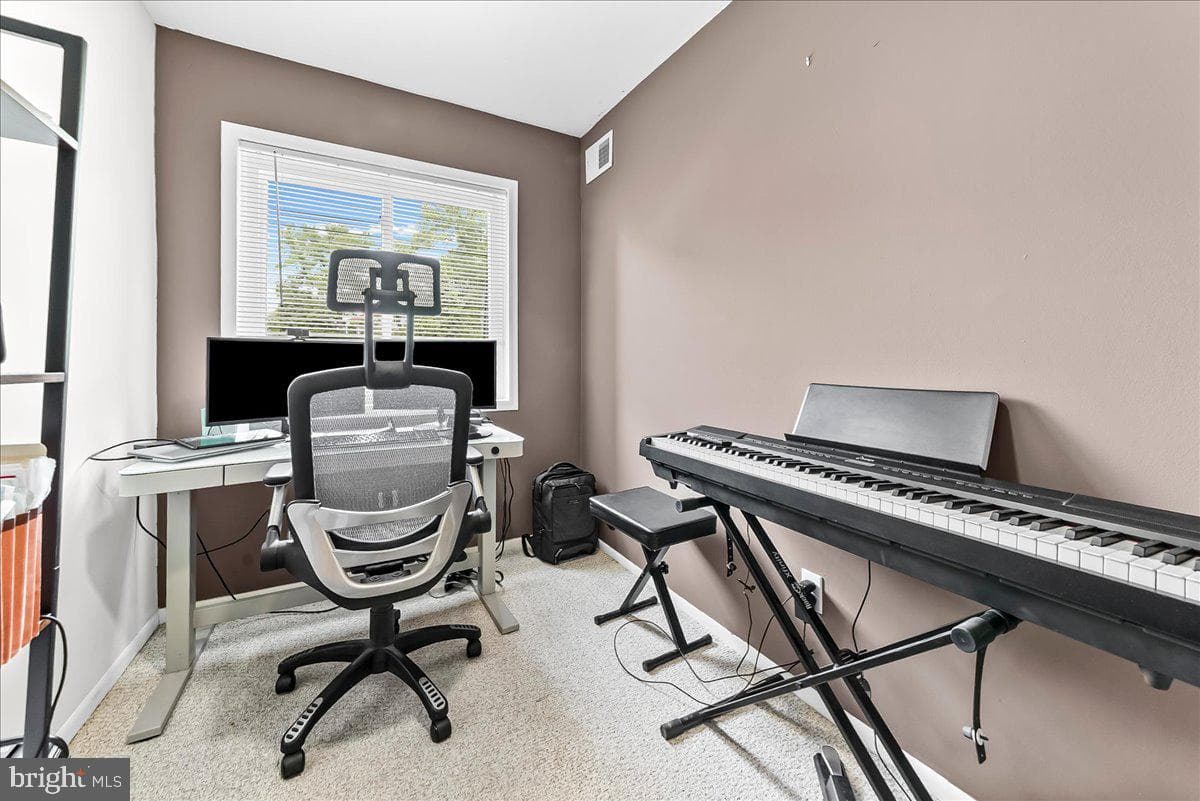 810 Meadowview Lane #810 photo 19