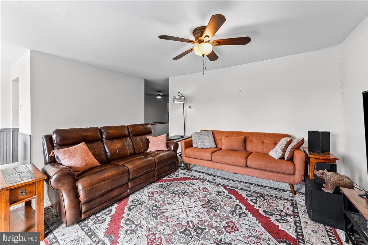 810 Meadowview Lane #810 photo 5