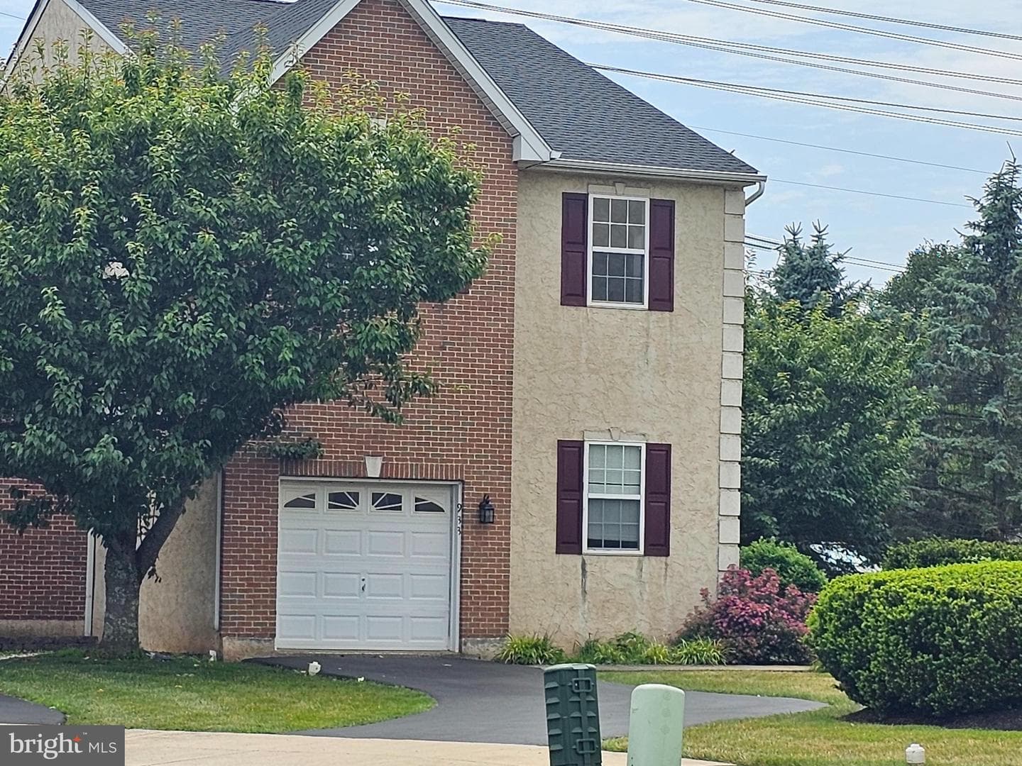 933 Schwendt Lane