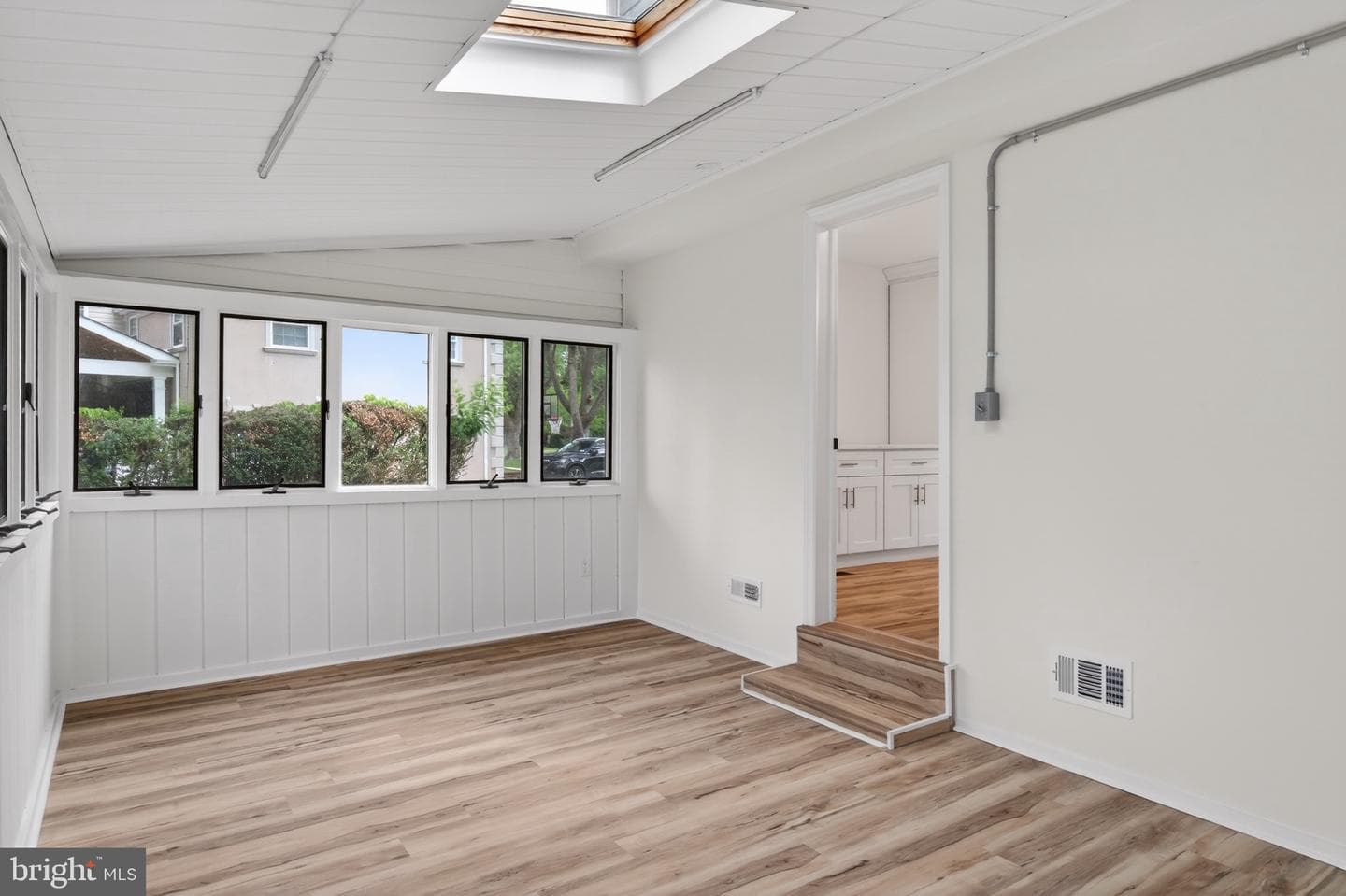 501 Hemlock Road photo 17