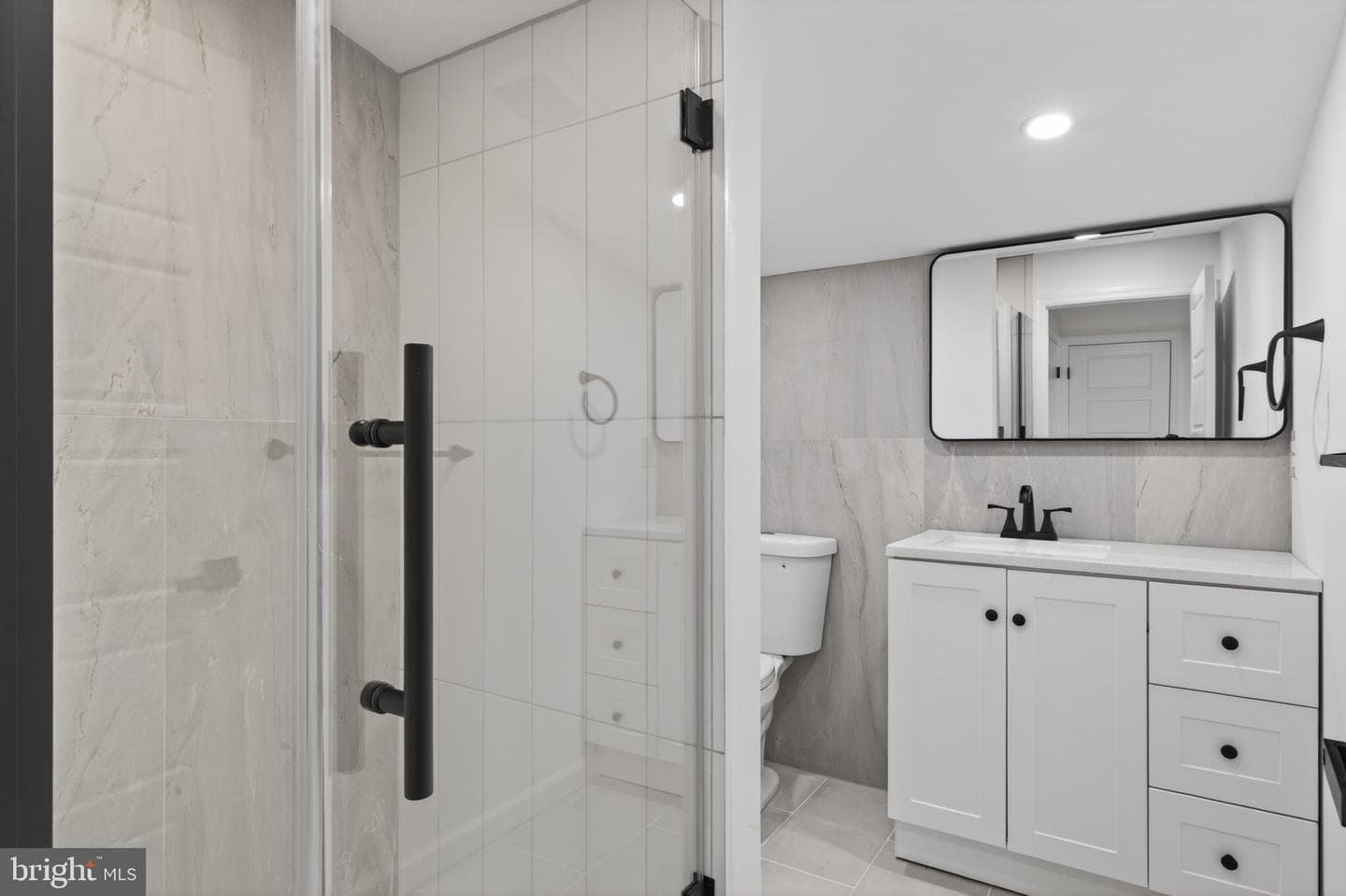 501 Hemlock Road photo 30