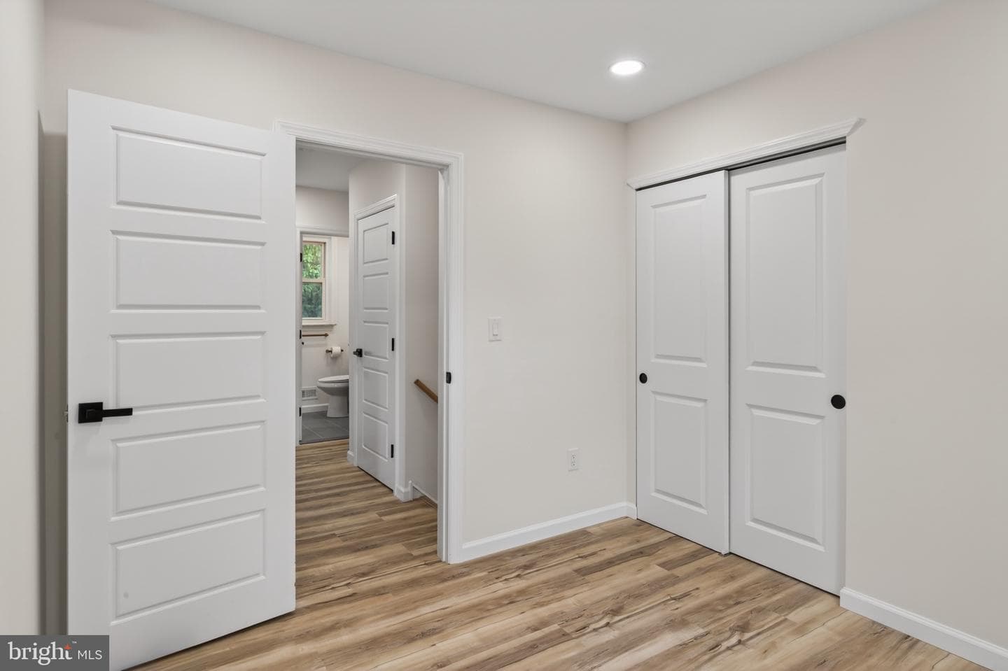 501 Hemlock Road photo 35