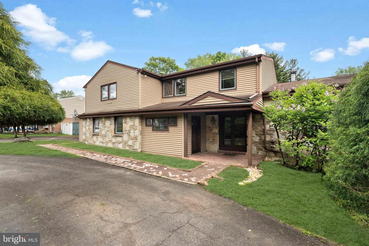3873 Pine Road