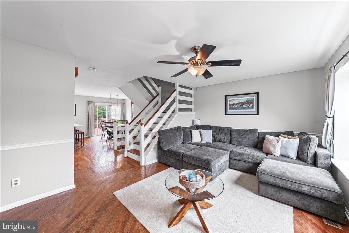 603 Longwood Road photo 5