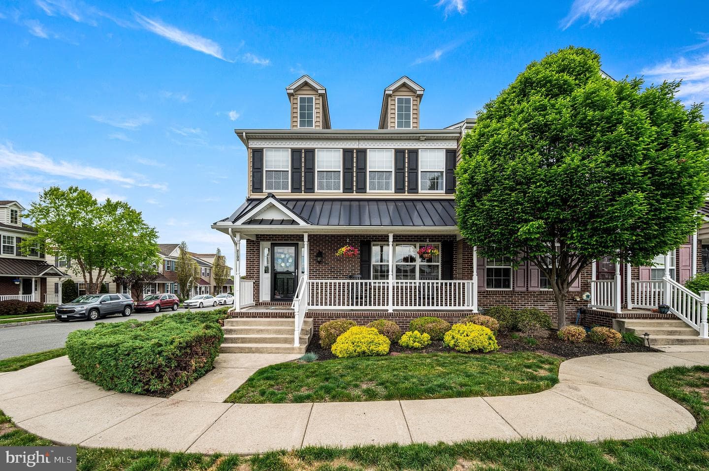 2100 Atwood Terrace