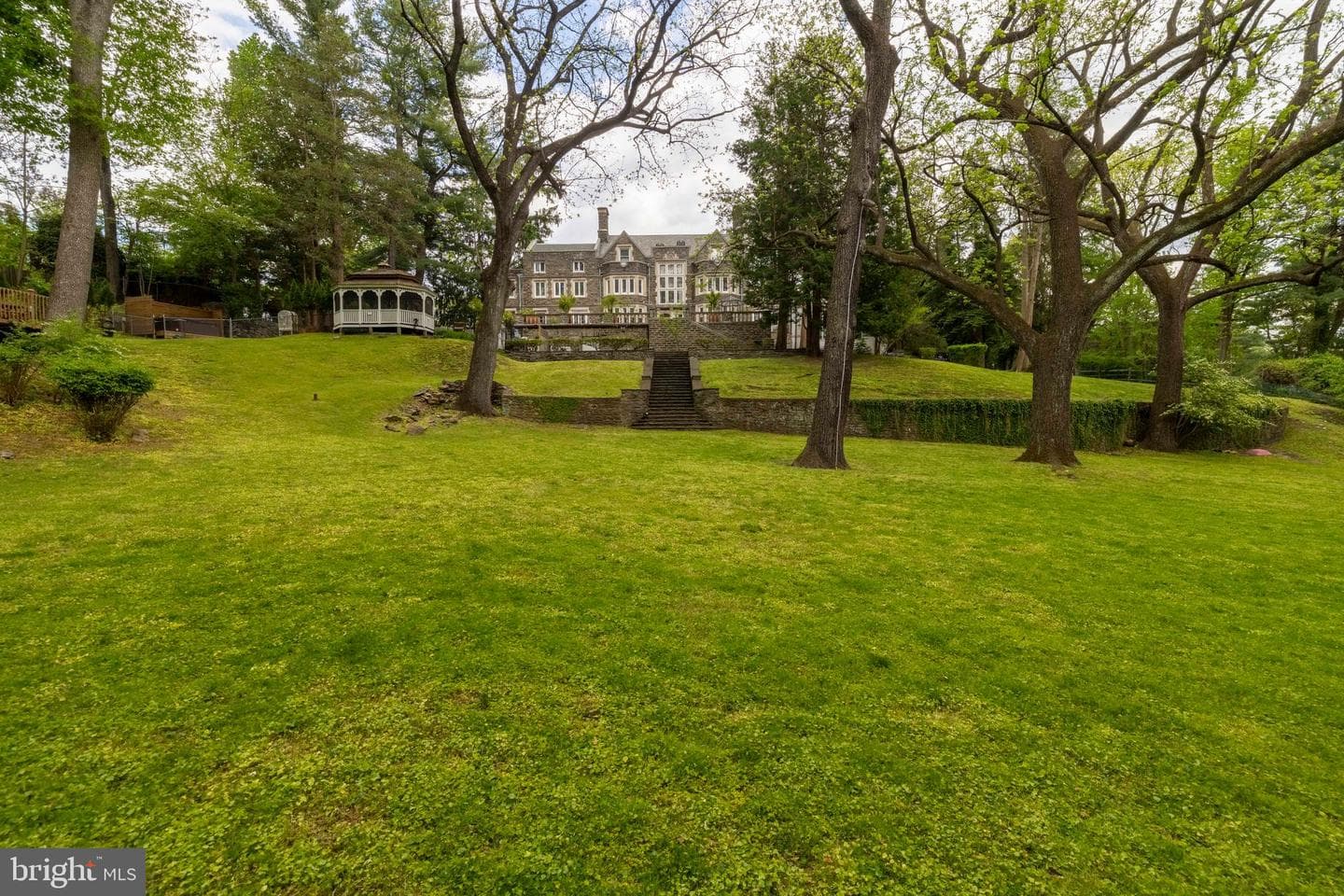 1670 Cloverly photo 73