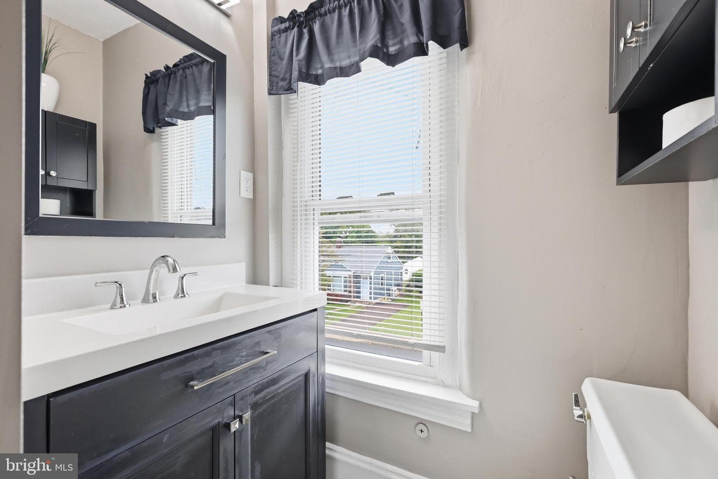 42 W Hamlin Avenue photo 15