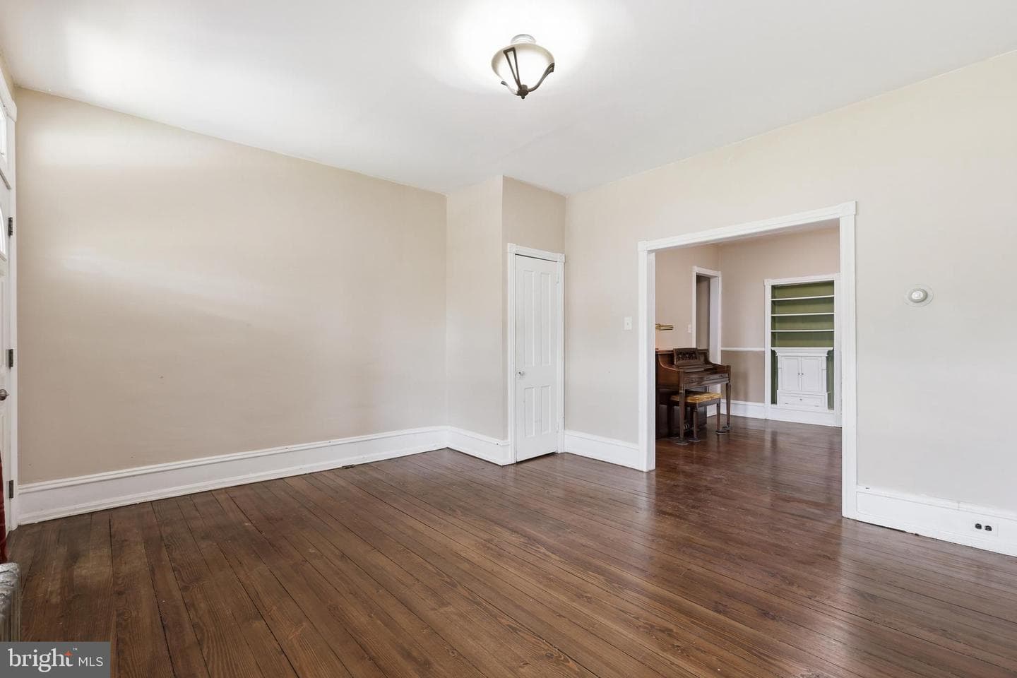 42 W Hamlin Avenue photo 5