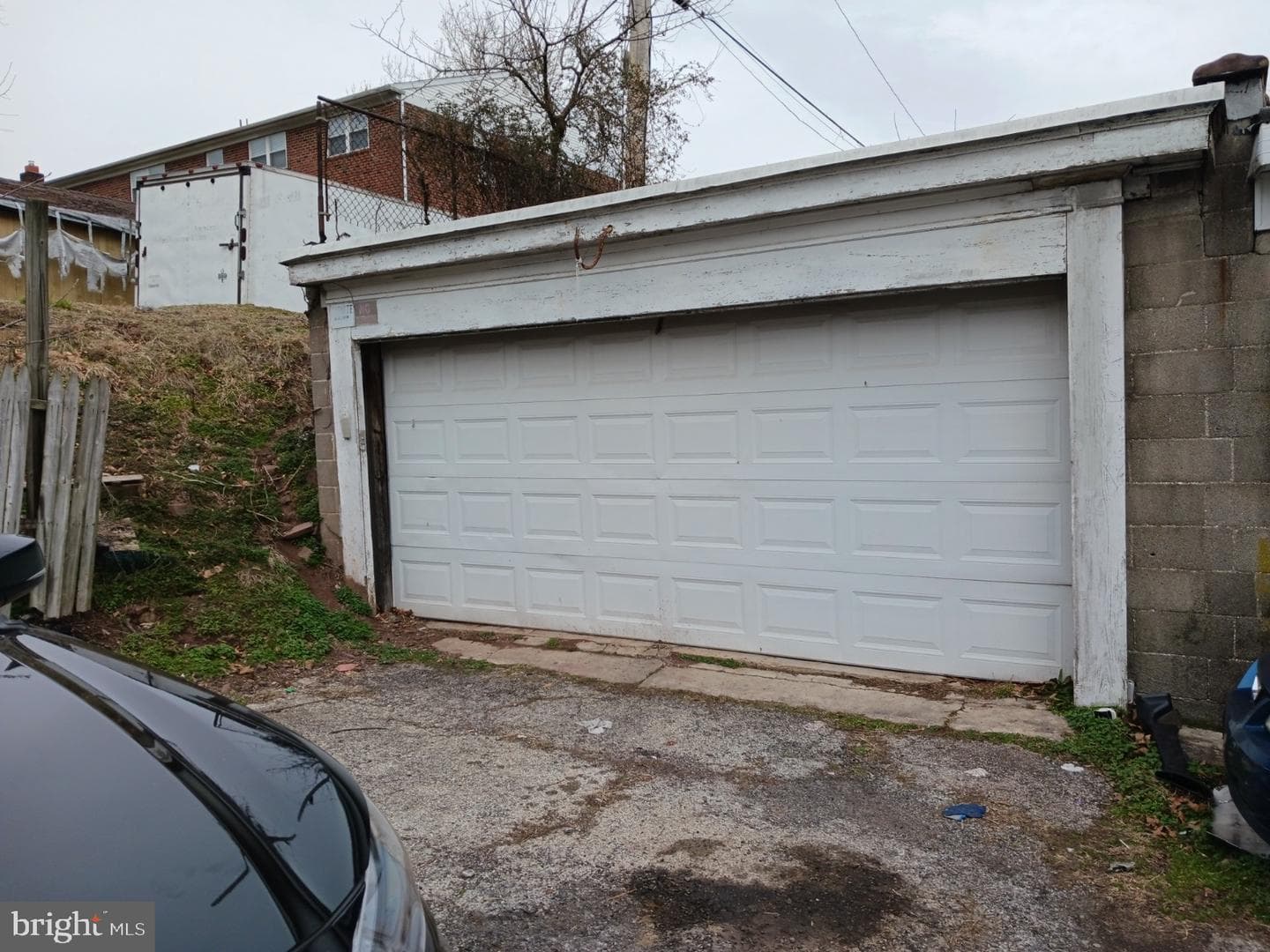 819 W Elm Street photo 14