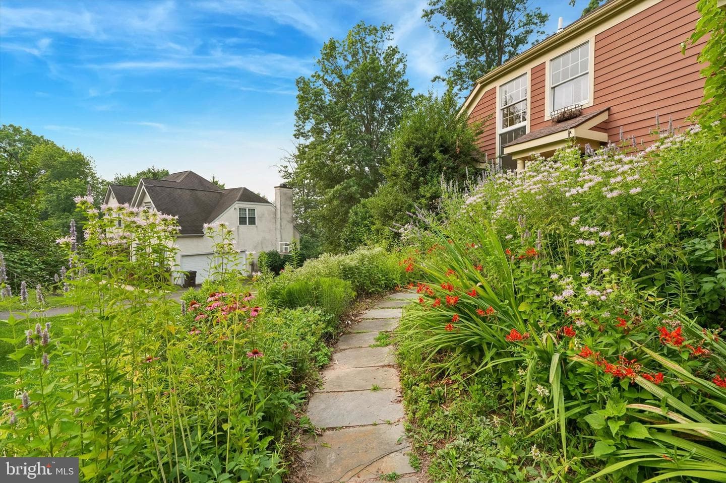 809 Irenic Court photo 3