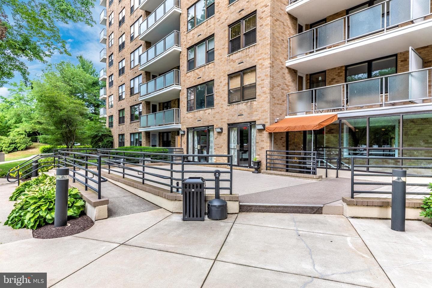 1600 Hagys Ford Rd # 8U photo 38